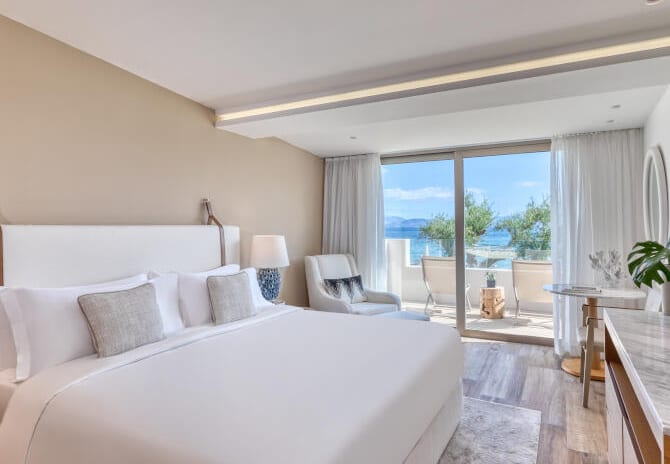 EMERALD ONE BEDROOM RESIDENCE